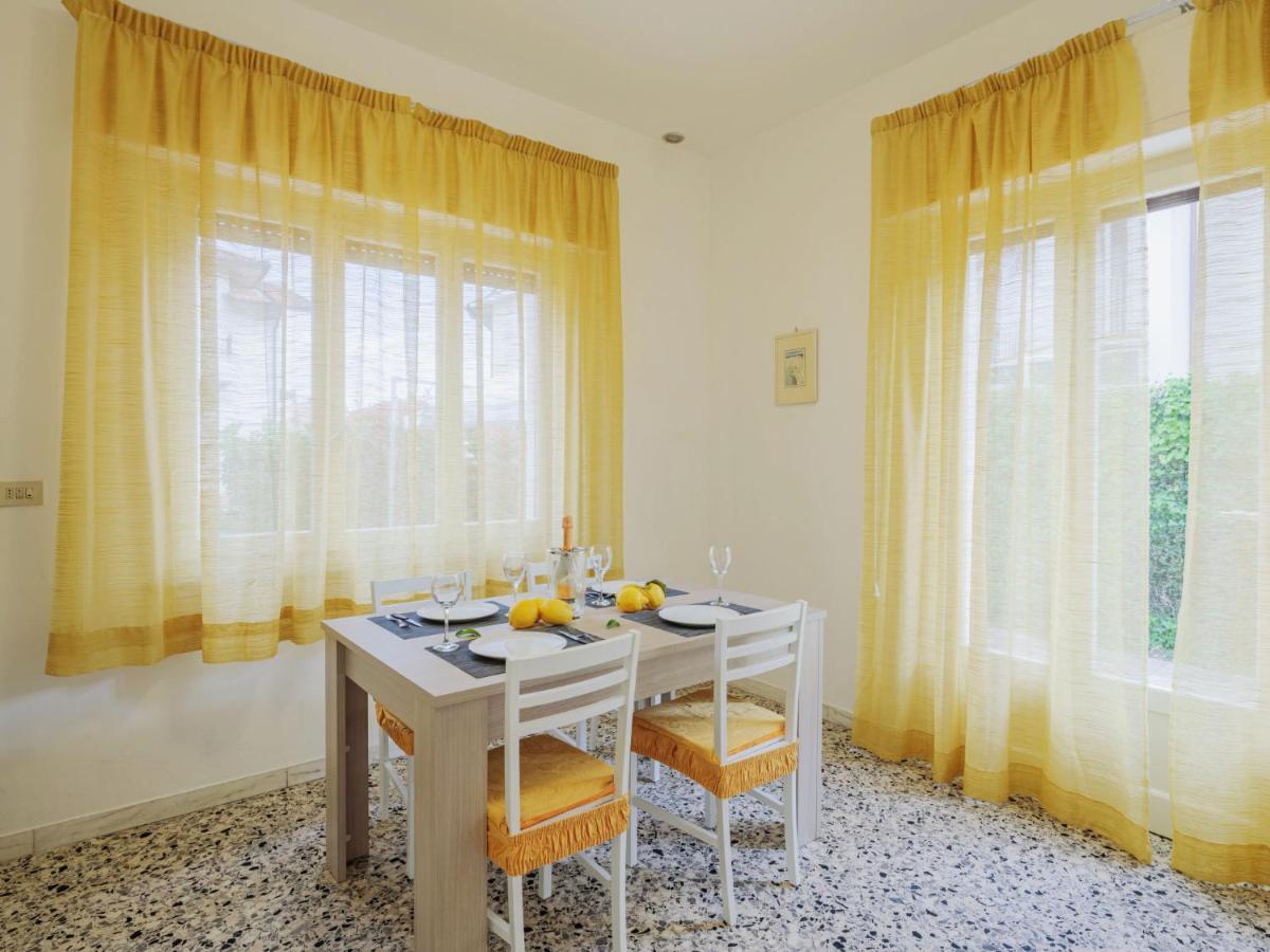 Holiday Home Manuela By Interhome Марина-ди-Пьетрасанта Экстерьер фото